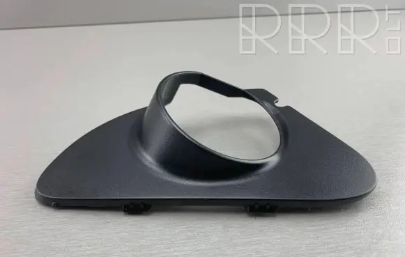 Front fog light trim/grill