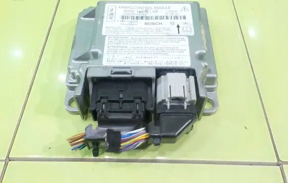 Land Rover Freelander 2 - LR2 Airbag control unit/module 6H5214B321AE