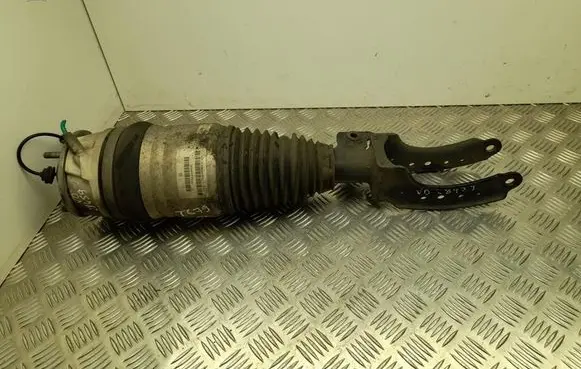 Volkswagen Touareg II Front air suspension shock absorber 7P6616040L