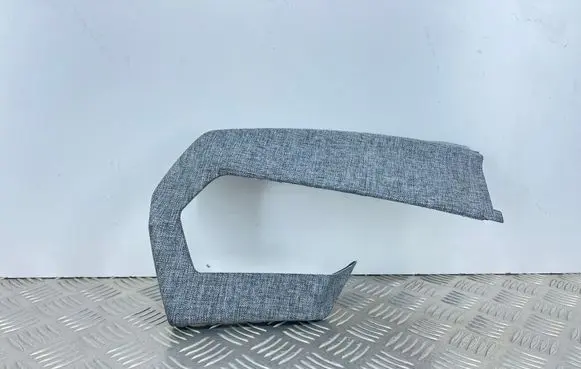 Dashboard glove box trim