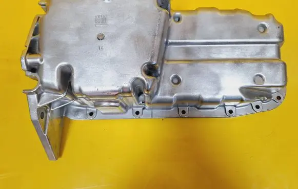 Opel Astra G Oil sump R90400134