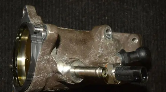 Audi A3 S3 8V EGR valve 04L123637