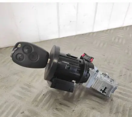 Opel Movano B Ignition lock 8200405701F C9143B966