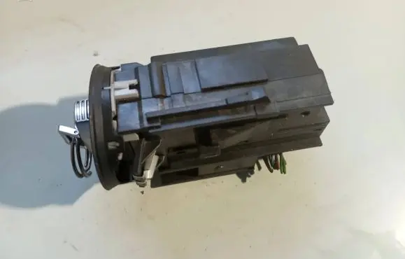 Volkswagen PASSAT B6 Ignition lock 3C0905843M 1200456066 33303301