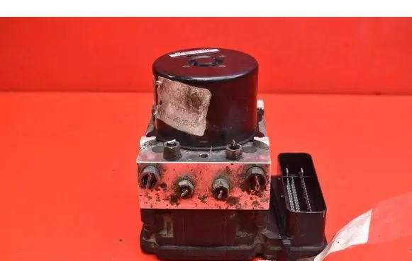Ford Focus ABS Pump BV612C405AE