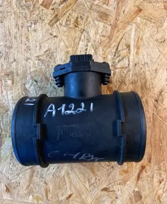 Chrysler 300C Mass air flow meter 0281002132