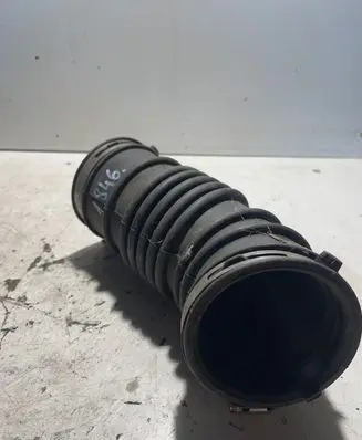 Jeep Cherokee Air intake hose/pipe 53013099AA 878651