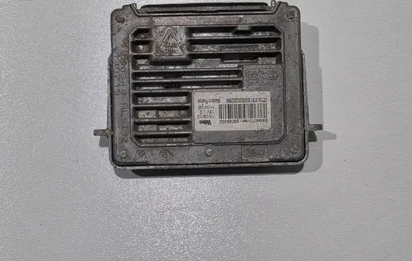 Volvo V60 Xenon control unit/module 89089352