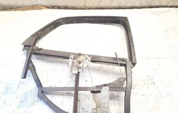 Audi A4 S4 B5 8D Rear door window/glass frame 8d0839400a