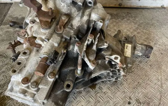 Honda CR-V Manual 6 speed gearbox