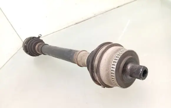 Volkswagen PASSAT B5 Front driveshaft