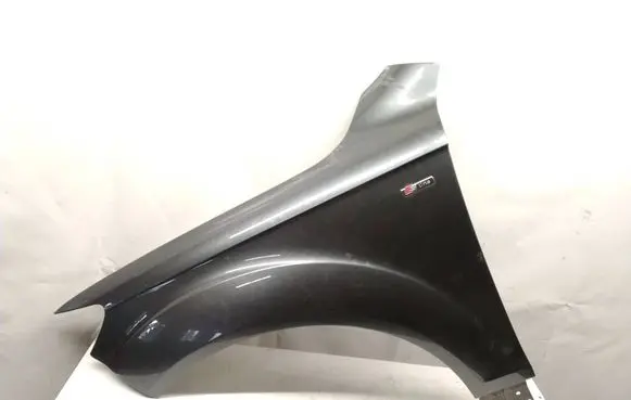 Audi Q7 4L Fender 4L0821105