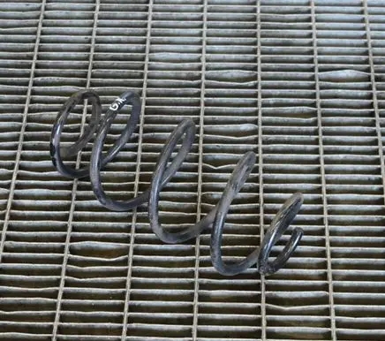 Mercedes-Benz A W176 Rear coil spring