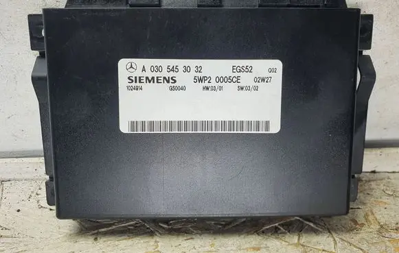 Mercedes-Benz C W203 Transmission gearbox valve body A0305453032 5WP20005CE