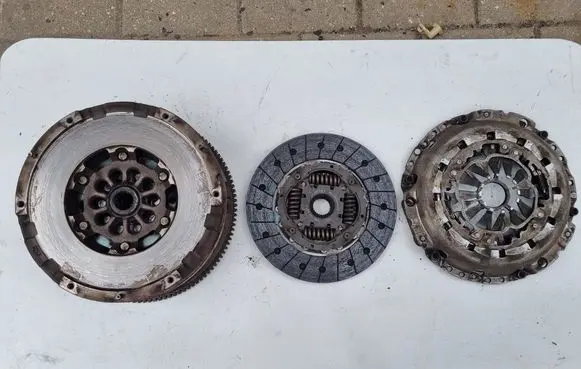 Audi A4 S4 B8 8K Clutch set kit 0B1105286AG