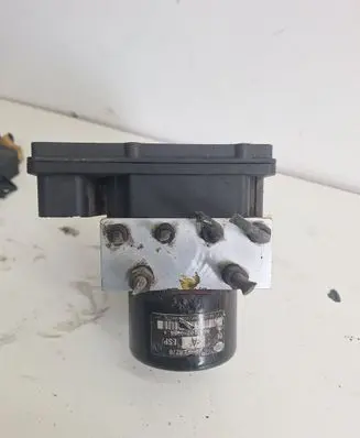 Nissan Pathfinder R51 ABS Pump 06210903263