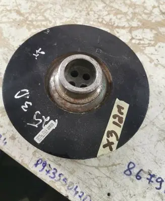 BMW X3 F25 Crankshaft pulley 851132101