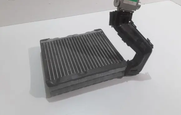 Volvo V60 Optional radiator 