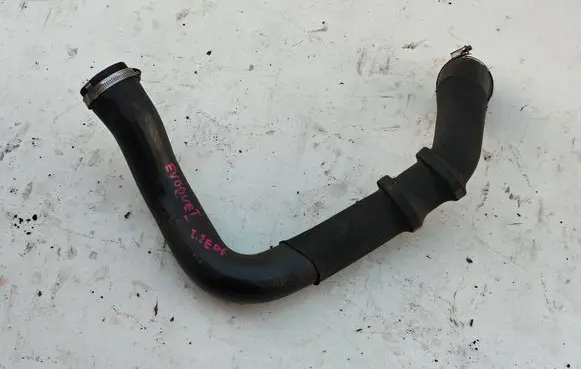 Land Rover Evoque I Air intake hose/pipe 