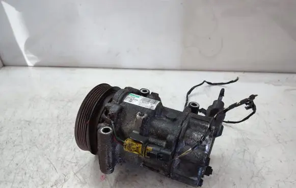 Mini Cooper Countryman R60 Air conditioning (A/C) compressor (pump) 9213175