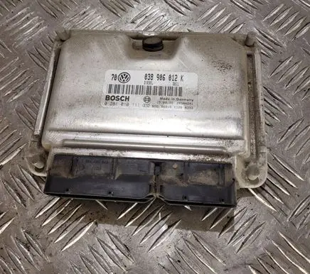 Volkswagen Golf IV Engine control unit/module 038906012K 0281010111