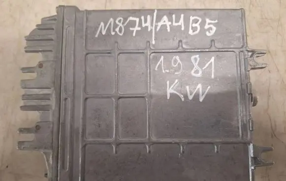 Audi A4 S4 B5 8D Engine control unit/module 0281001659