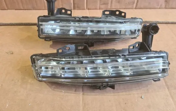 Land Rover Range Rover Velar Fog light part N9X215201 N9X215200