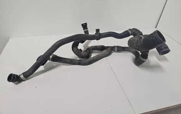 BMW 2 F22 F23 Engine coolant pipe/hose PA66GF30 SK16SK16