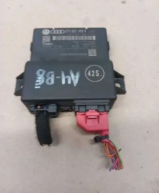 Audi A4 S4 B8 8K Gateway control module 8T0907468K 180708