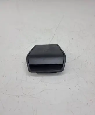 BMW M4 F82 F83 ISOFIX cover 7256110