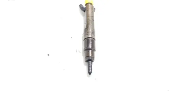 Audi A3 S3 8L Fuel injector