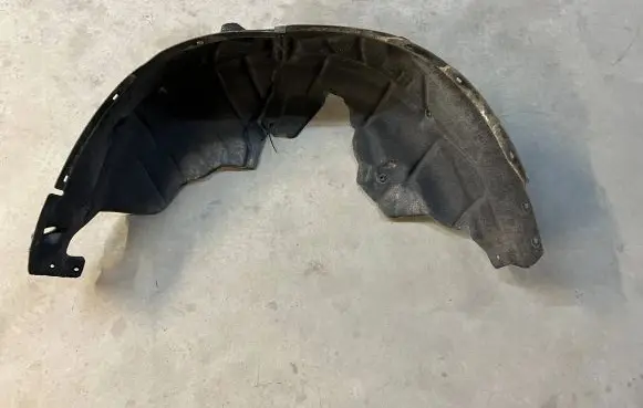 BMW X1 U11 Rear arch fender liner splash guards 9465709
