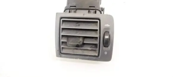 Volvo V50 Dash center air vent grill Y011030