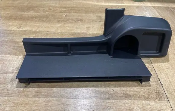 Land Rover Discovery 5 Other trunk/boot trim element KY3246428A