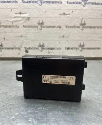 Renault Captur BSM Control unit 284B18533R 21722094 2920683