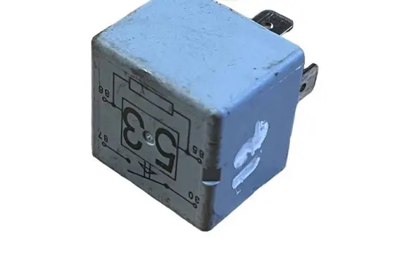 Volkswagen Touareg I Other relay 141951253B 20240072