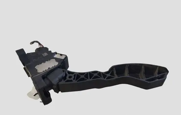 Toyota Auris 150 Accelerator throttle pedal 7811002010