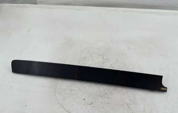 Volkswagen PASSAT B6 Dashboard glove box trim 3C1857212AD