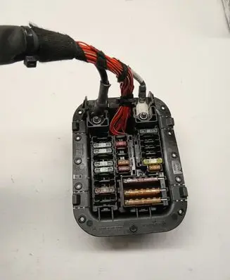 Mercedes-Benz GLC X253 C253 Fuse module A2225403150