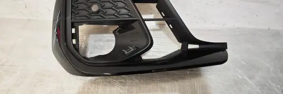 Audi A8 S8 D5 Front bumper lower grill 4N0807682