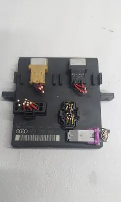 Audi A4 S4 B7 8E 8H Comfort/convenience module 8E0907279K