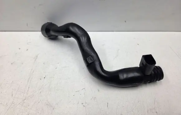 Mercedes-Benz CLS C219 Breather/breather pipe/hose A6420160381 6420160381