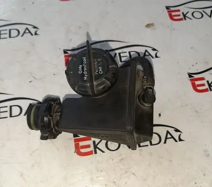 Porsche Boxster 987 Power steering fluid tank/reservoir 98631422501