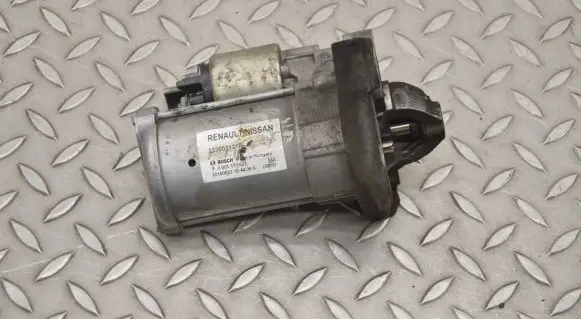 Nissan X-Trail T32 Starter motor 233003131R 0001170623