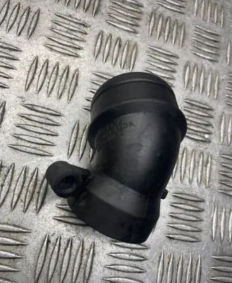 Skoda Roomster (5J) Turbo air intake inlet pipe/hose 3C0129635 R446019601