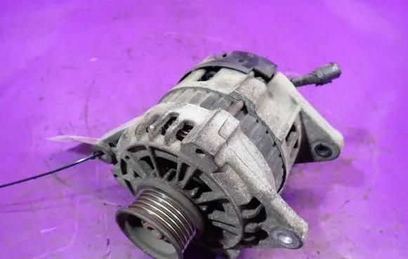 Chevrolet Lanos Generator/alternator 