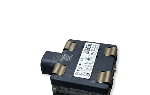 Volkswagen PASSAT B8 Distronic sensor radar 3Q0907572A
