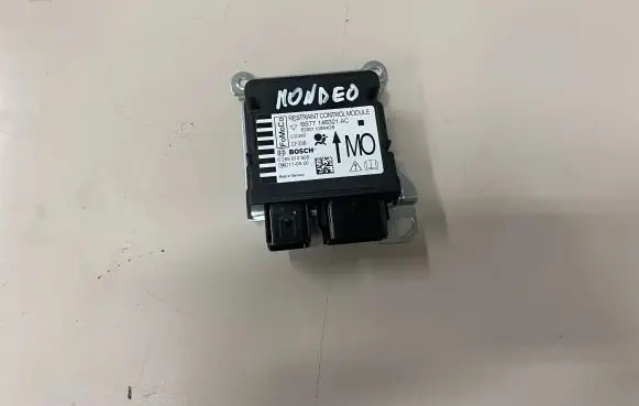 Ford Mondeo MK IV Airbag control unit/module BS7T14B321AC 6200110884DB 0285010908