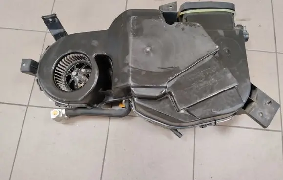 Ford Galaxy Interior heater climate box assembly 7M3820004A YM2H18D283AB 7M0819062