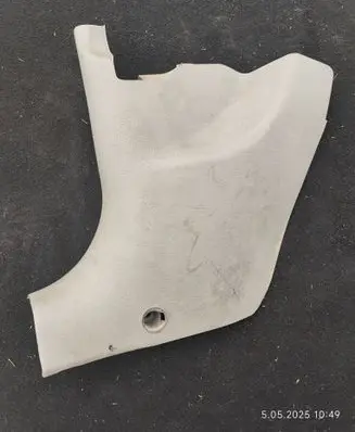 Volkswagen PASSAT B5.5 Front sill trim cover 3B1863483H 3B1863486